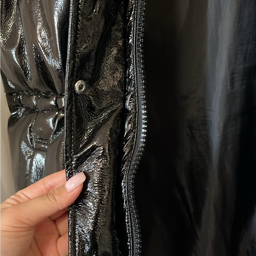 H&M Glossy Black Puffer Vest - Picture 2 of 5